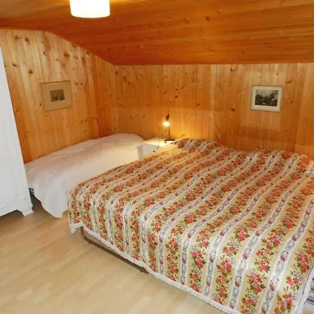 Sleeps 6 Wifi