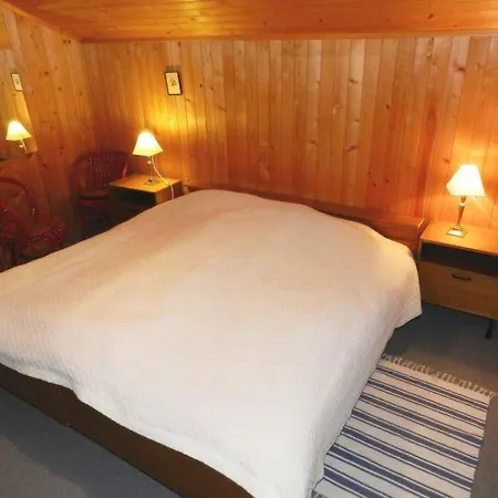Sleeps 6 Wifi