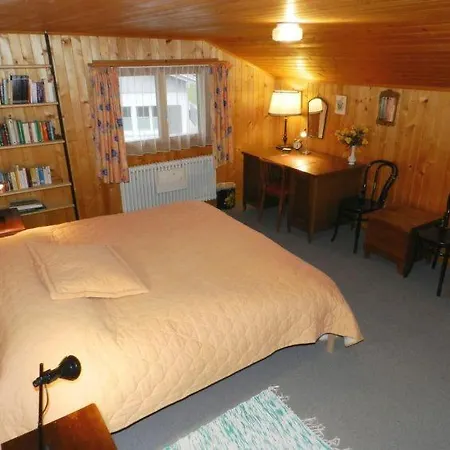 Sleeps 6 Wifi 茨魏西门