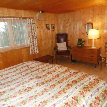 Sleeps 6 Wifi